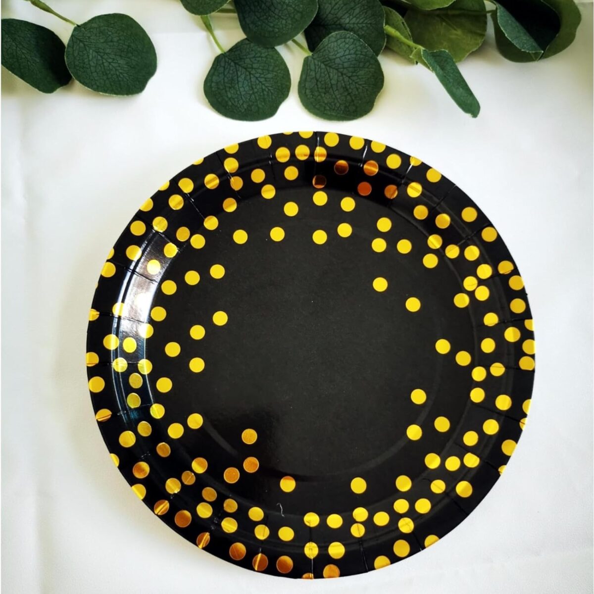 Set 10 Farfurii Unica Folosinta, Embo, Imprimeu cu Buline, din Carton, Diametru 23 cm, Negru/Auriu - imagine 3