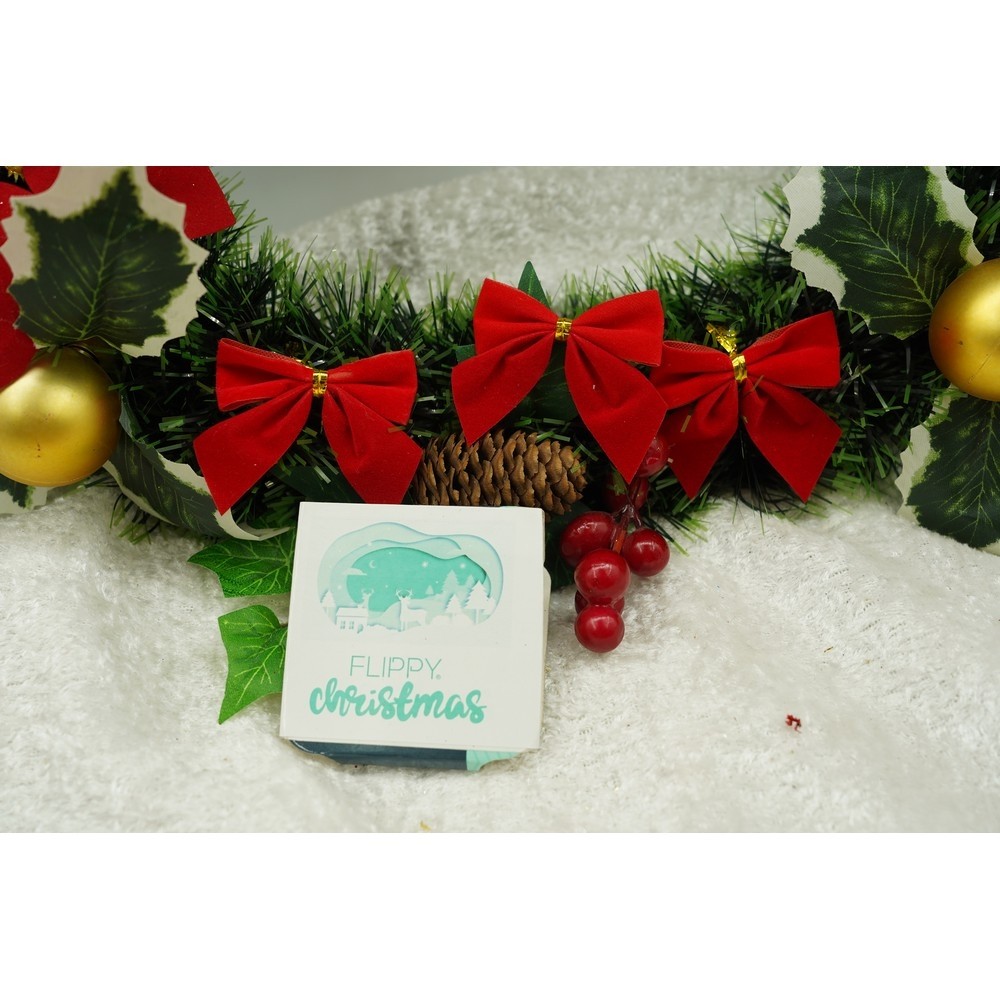 set-12-fundite-pentru-brad-rosii-clasice-5-x-5-cm-din-poliester-flippy-61f10d4b83aab.jpg Set 12 fundite pentru brad, Rosii, clasice , 5 x 5 cm, din poliester, Embo - imagine 5