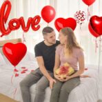 Set 13 Baloane din Folie Metalizata si din Latex, Embo, Figurine Litere si Inima, Model Love, Tema Ziua Indragostitilor, Baloane Party cu Confetti, 102x65cm, 45 cm, 30 cm, Pai Inclus, Umflare cu Aer sau Heliu, Rosu - imagine 2