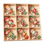 Set 18 Decoratiuni de Craciun din Lemn, Embo, cu Snur pentru Agatare in Brad, Model Elfi, Diferite Dimensiuni, Multicolor