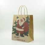 Set 24 pungi cadou Embo, imprimeu tematica Craciun, model random, din hartie, 18.5 x 22.5 x 8.5 cm, multicolor - imagine 9