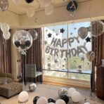 Set 25 de Baloane din Folie Metalizata si Latex, Embo, Figurine 2 Stele, 4 Baloane Confetti, 13 Litere, 6 Latex, Model Happy Birthday, Tema Aniversare, 40 cm, Ambalaj Individual, Pai Inclus, Umflare cu Aer sau Heliu, Argintiu - imagine 5