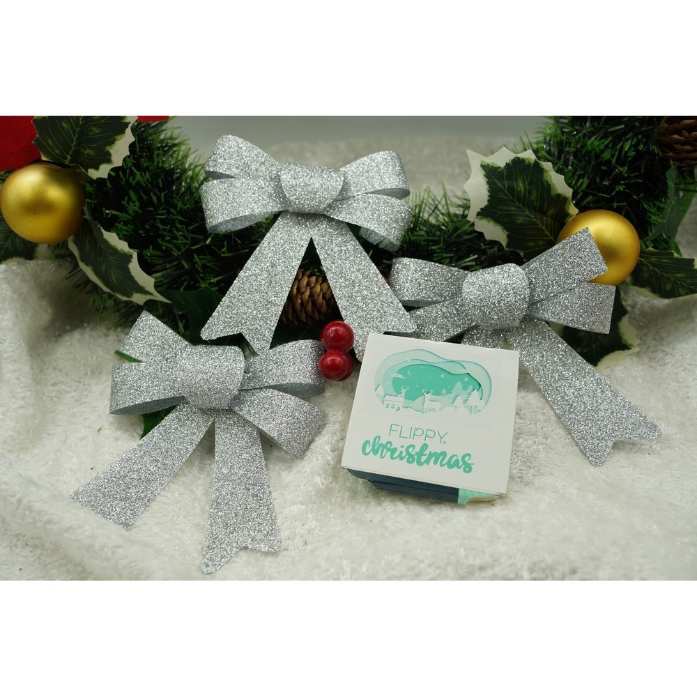 set-3-fundite-pentru-brad-argintii-cu-sclipici-10-x-11-cm-din-poliester-flippy-61f10d442b89e.jpg Set 3 fundite pentru brad, Argintii, cu sclipici, 10 x 11 cm, din poliester, Embo - imagine 5