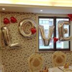 Set 4 Baloane din Folie Metalizata, Embo, Figurine Litere, Model Scris Love, Tema Iubire, 80 cm, Ambalaj Individual, Pai Inclus, Umflare cu Aer sau Heliu, Argintiu - imagine 4