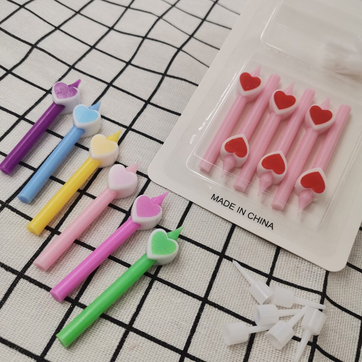 Set 6 Lumanari de Tort, Embo, Model Creion cu Inimioare, 5.9 x 1.1 cm, din Ceara, Multicolor - imagine 3