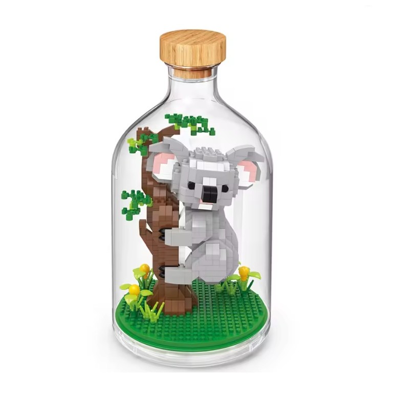set-de-constructie-in-sticla-608-piese-urs-koala-main-68bedeb38f7ad.jpg Set de Construit in Sticla, Embo, 608 Piese, din Plastic, +14 Ani, 10 x 19.6 cm, Model Koala, Multicolor - imagine 1