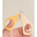 Set Ingrijire Unghii pentru Bebelusi, Embo, Cutie de Depozitare in Forma de Ursulet, 10 x 9.5 cm, Galben - imagine 7