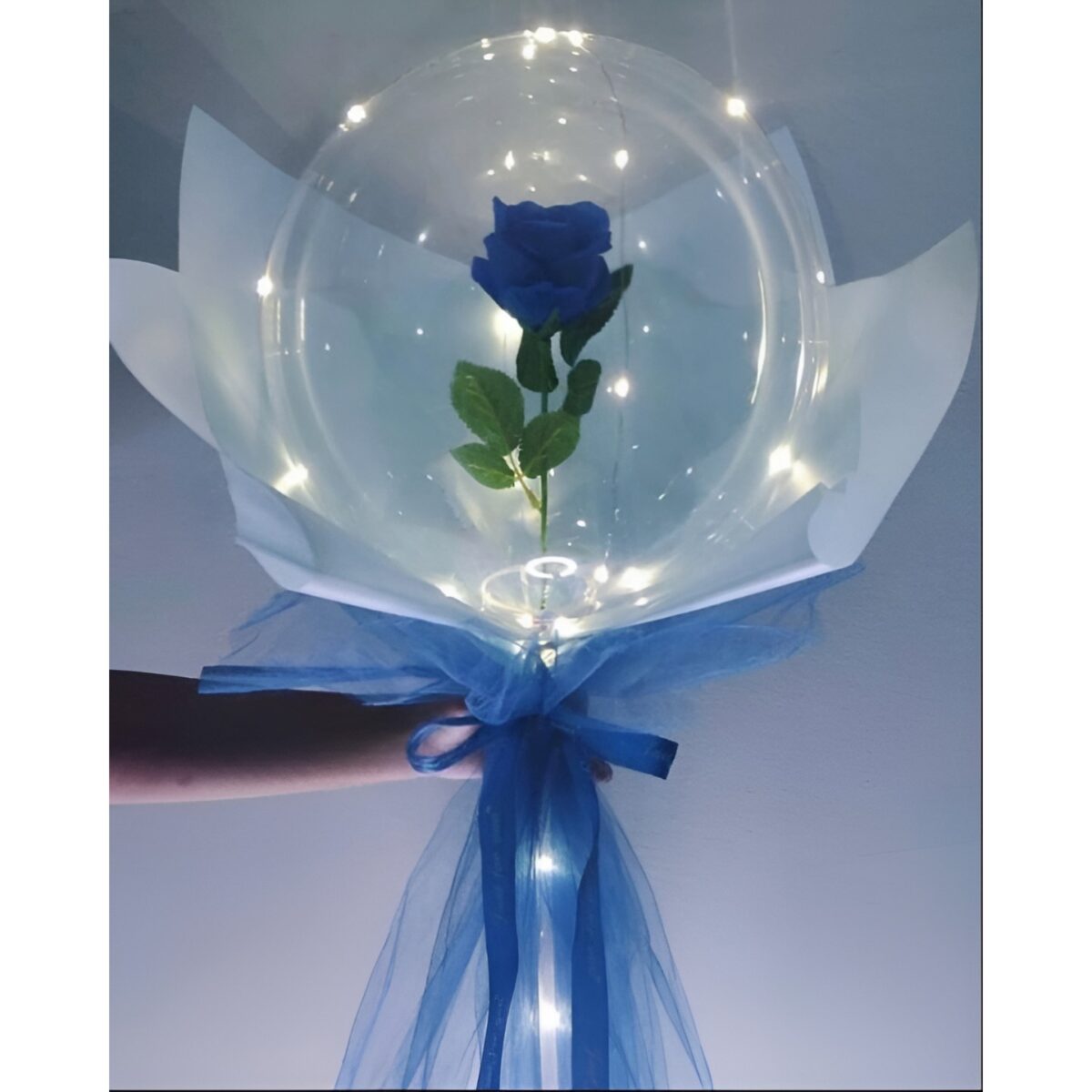 Set Trandafir in Balon LED cu Lumini, Embo, Tip Buchet, Diametru 35 cm, Albastru - imagine 5