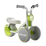 Tricicleta pentru Copii, Embo, Exercitiu de Echilibru, pentru 1-6 Ani, Lumina LED, Fara Pedale, din Plastic, Roti 7.8 cm, Greutate Portanta 50 kg, 43 x 58 x 35 cm, Verde