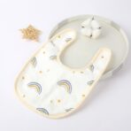 Baveta in Forma de U, Embo, din Bumbac, pentru Copii 0-12 Luni, Rezistenta la Apa, cu Capse, Model Curcubeu, 21x30 cm, Bej - imagine 3