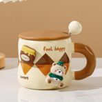 Cana din Ceramica, Embo, Model Urs pentru Baieti, Cana Universala, Cana pentru Ceai, Cana cu Lingura Metalica si Capac, 9.6 x 9.5 x 9.5 cm, 400 ml Crem - imagine 2