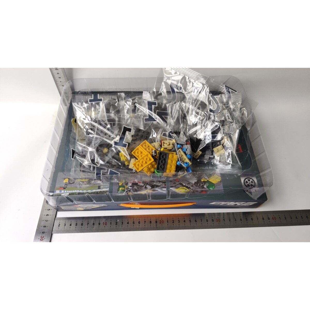Set de Constructie Masina de Curse, Embo, 14.4x5.6x4.5 cm, 341 de Piese, Masina Sport cu Pilot, 6 ani, Gri - imagine 2