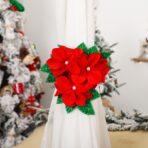 Decoratiune pentru perdea/draperie cu tematica de Craciun Embo, model floare Craciunita, material texit si poliester, 31 cm, cu snur, rosu - imagine 5