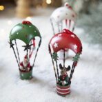 Figurina pentru Brad de Craciun, Embo, Model Ren in Balon cu Aer Cald, Ornament pentru Brad, din Metal, 11 x 5.5 x 5.5 cm, Rosu inchis - imagine 5