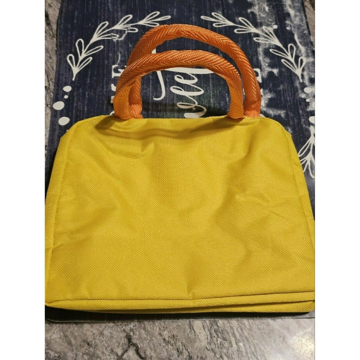 Geanta Termoizolanta pentru Copii, Embo, 23x13x19 cm, Model Imprimeu Dinozaur, din Folie de Aluminiu si Panza Oxford, Albastru/Galben - imagine 5