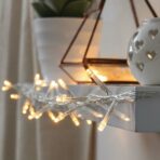 Instalatie Craciun, 50 m, 500 Led-uri ,Liniara, Alb cald, 8 jocuri de lumini, Transformator cu telecomanda, Interconectabila, Prelungitor 3 m inclus, Fir Transparent, Embo - imagine 5