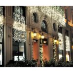 Instalatie Craciun Profesionala de Exterior IP65, Tip Perdea, 2m x 2m, 400 Led-uri Mari, Alb rece, cu flash, Alimentator si prelungitor 6,5 m, Interconectabila, Fir negru, Embo - imagine 2