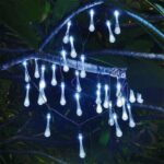 Instalatie Craciun, Solare Tip Picaturi, 50 Led-uri, 9.5 metri, Alb rece, Senzor de lumina, Embo
