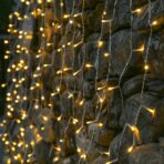 Instalatie Craciun Yoto, Tip Perdea, 3 m x 3 m, 320 LED-uri, Prelungitor 1.5 m, 8 Jocuri de Lumini, Interconectabila, Fir transparent, Interior/Exterior, Alb Cald - imagine 5