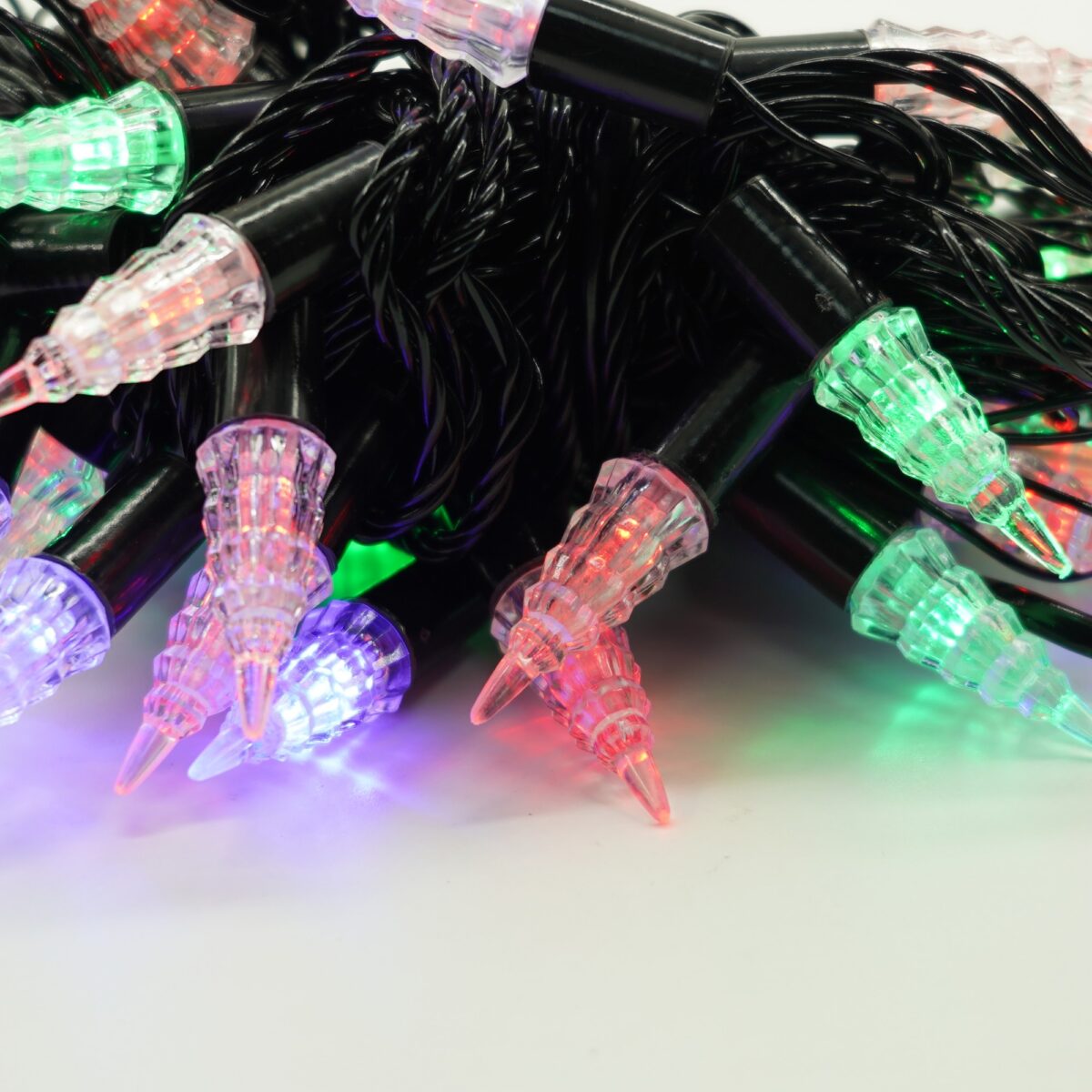 Instalatie de Craciun Liniara RGRB Yoto, 10 m, din care 1 m Prelungitor 220V, 40 LED, Model Brazi, Utilizare Interior/Exterior, Interconectabila, Fir Negru, multicolor - imagine 6