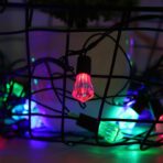 Instalatie de Craciun Liniara RGRB Yoto, 10 m, din care 1 m Prelungitor 220V, 40 LED, Model Diamante, Utilizare Interior/Exterior, Interconectabila, Fir Negru, multicolor - imagine 6