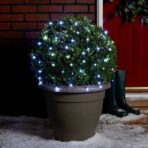 Instalatie de Craciun liniara Yoto, 10 m, din care 1 m cablu priza 220V, 100 LED, 8 jocuri de lumini, controler, fir negru, alb rece - imagine 6