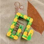 Jucărie Senzorială Antistres Embo - Puzzle de Îmbinat Tip Șarpe, 24 Piese, +3 Ani, Galben/Verde - imagine 4