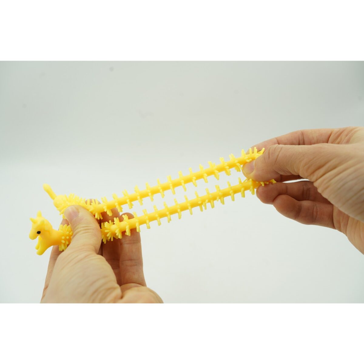 Jucarie senzoriala superelastica, antistres, Fidget toy, Unicorn noodles, Galben - imagine 5