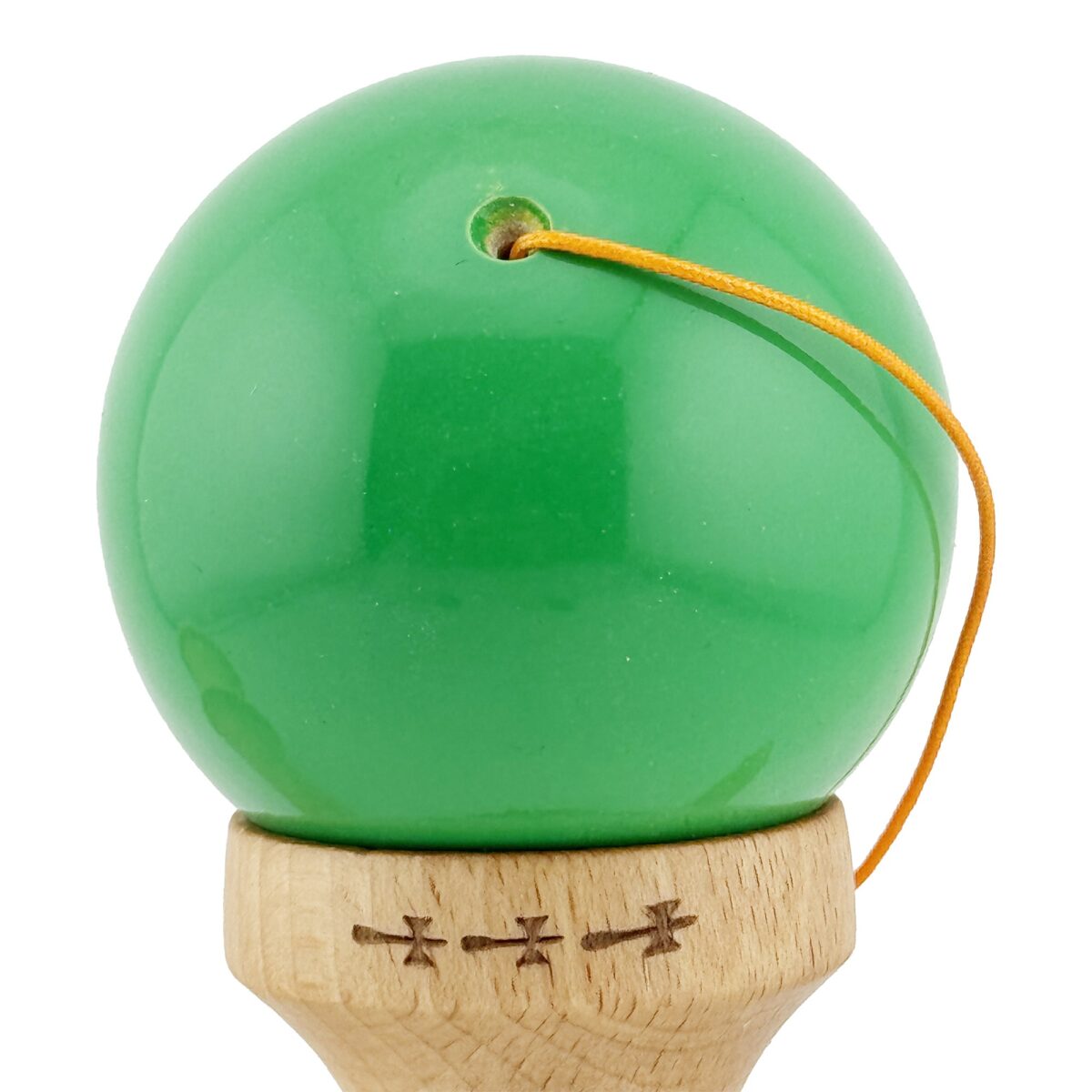 Kendama X Originala, Profesionala, Embo, Big Cups V2, Super Sticky cu Cupe Mari, din lemn 18 cm, Rulment Metalic cu Ata 55 cm, Verde/Alb - imagine 8