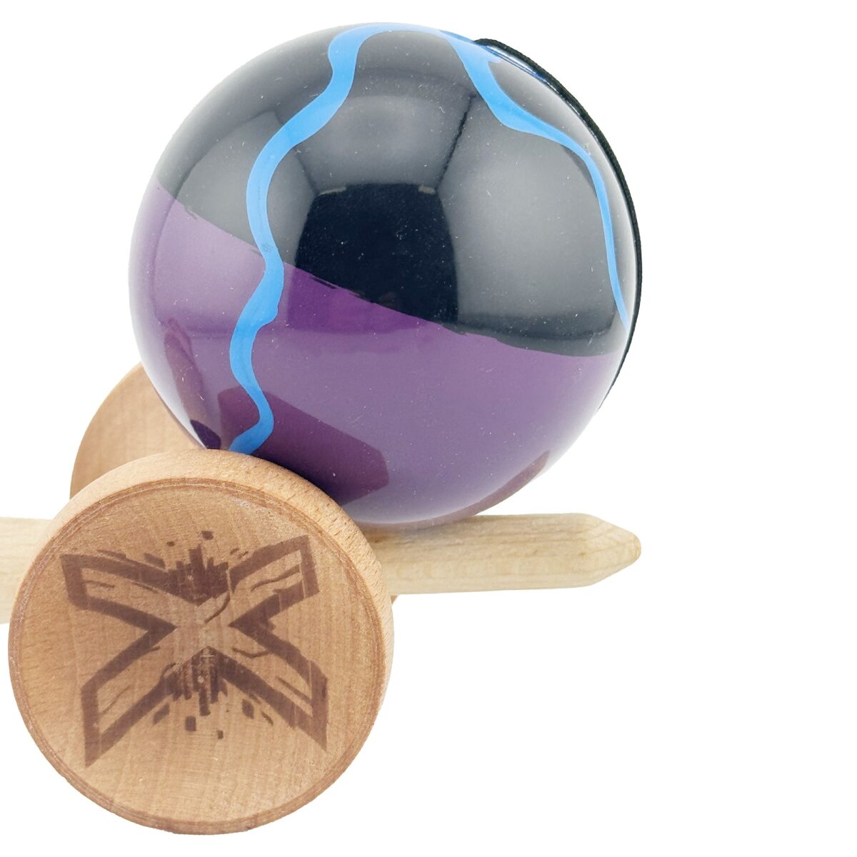 Kendama X Originala, Profesionala, Embo, Big Cups V2, Super Sticky cu Cupe Mari, Rulment Metalic, din lemn 18 cm, Ata 55 cm, Negru/Mov - imagine 8