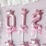 Lumanare Cifra 2, Embo, Model Coroana cu Fundita, Pentru Tort, 6 x 2.5 cm Mov - imagine 4