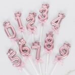 Lumanare Cifra 3, Embo, Model Coroana cu Fundita, Pentru Tort, 6 x 2.5 cm Mov - imagine 4