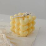 Lumanare Parfumata Decorativa, Embo, Model Abstract Cub din Inimioare, Lumanare pentru Diferite Ocazii, 6 x 5.5 cm, Aroma de Musetel, Galben