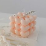 Lumanare Parfumata Decorativa, Embo, Model Abstract Cub din Inimioare, Lumanare pentru Diferite Ocazii, 6 x 5.5 cm, Aroma de Portocala, Portocaliu