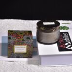 Lumanare Parfumata, Embo, Model Borcan, Gri, Aroma de Lemn de Santal - imagine 2