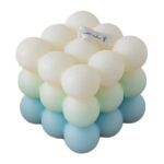 Lumanare Parfumata, Embo, din Ceara De Soia, Model Cub, Gradient in 3 Culori Pale, 6x6x6 cm, Aroma de Mare, Albastru deschis