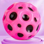 Minge Saltareata Hiperelastica, Embo, Space Moon Ball foarte Elastica, Antistress pentru Copii, Diametru 66 mm, Roz - imagine 2