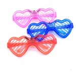 Ochelari de Petrecere cu LED, Embo, Model Inima, din Plastic, 3 Moduri de Iluminat, Marime Universala, Multicolor