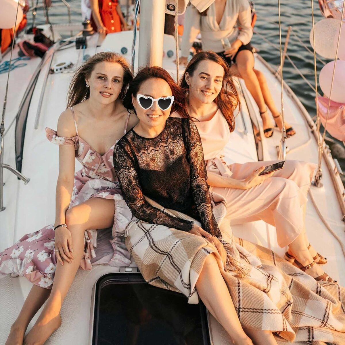 Ochelari Decorativi, Embo, Model Just Married, cu Perle, pentru Nunta, din PC, 15.3 x 5.7 x 14.5 cm, Alb - imagine 3