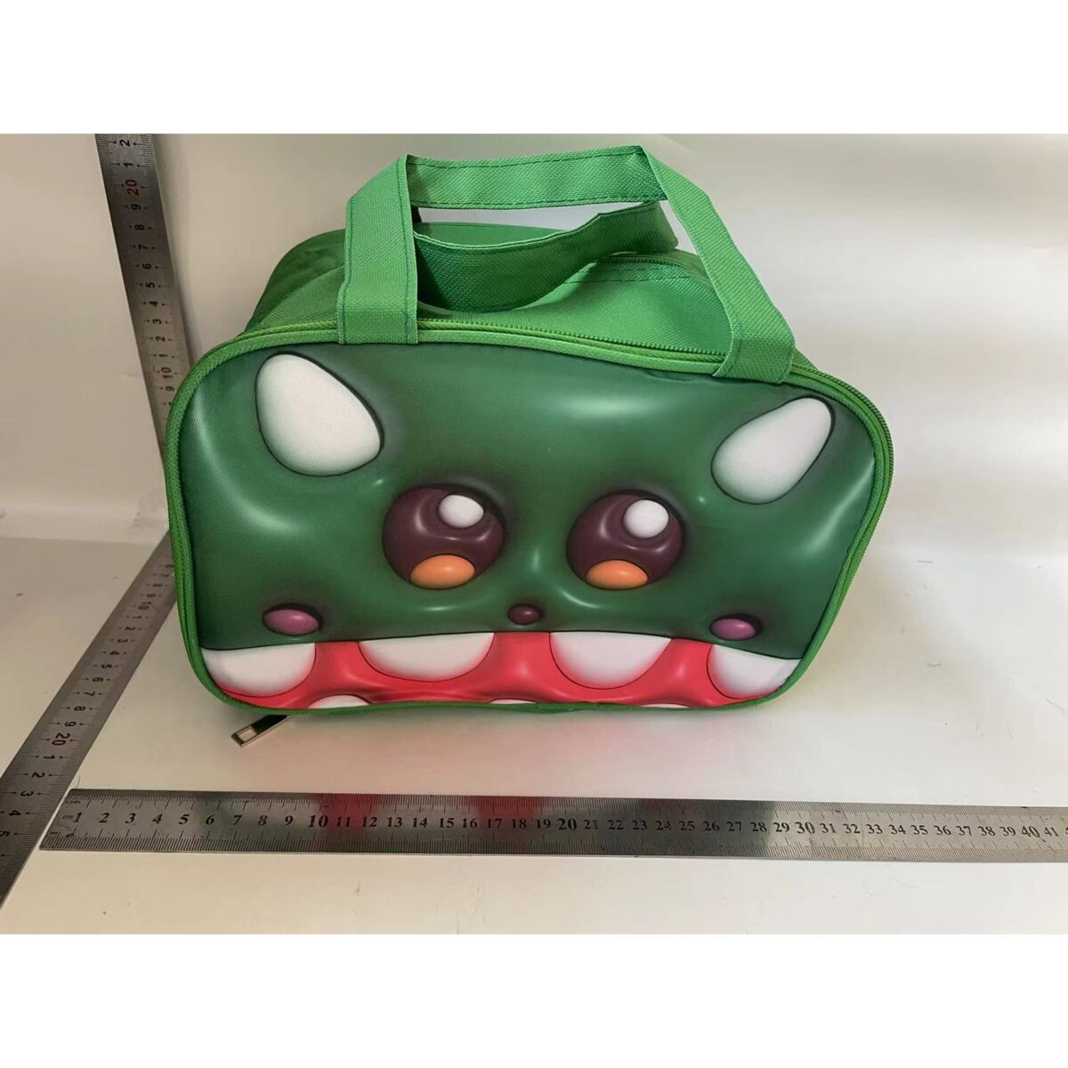 Geantă Frigorifică, Embo, cu Desene Animat 3D, Portabilă pentru Copii, de Prânz, din Pânză Oxford, 27.5x18x20 cm, Model Crocodil, Verde - imagine 2