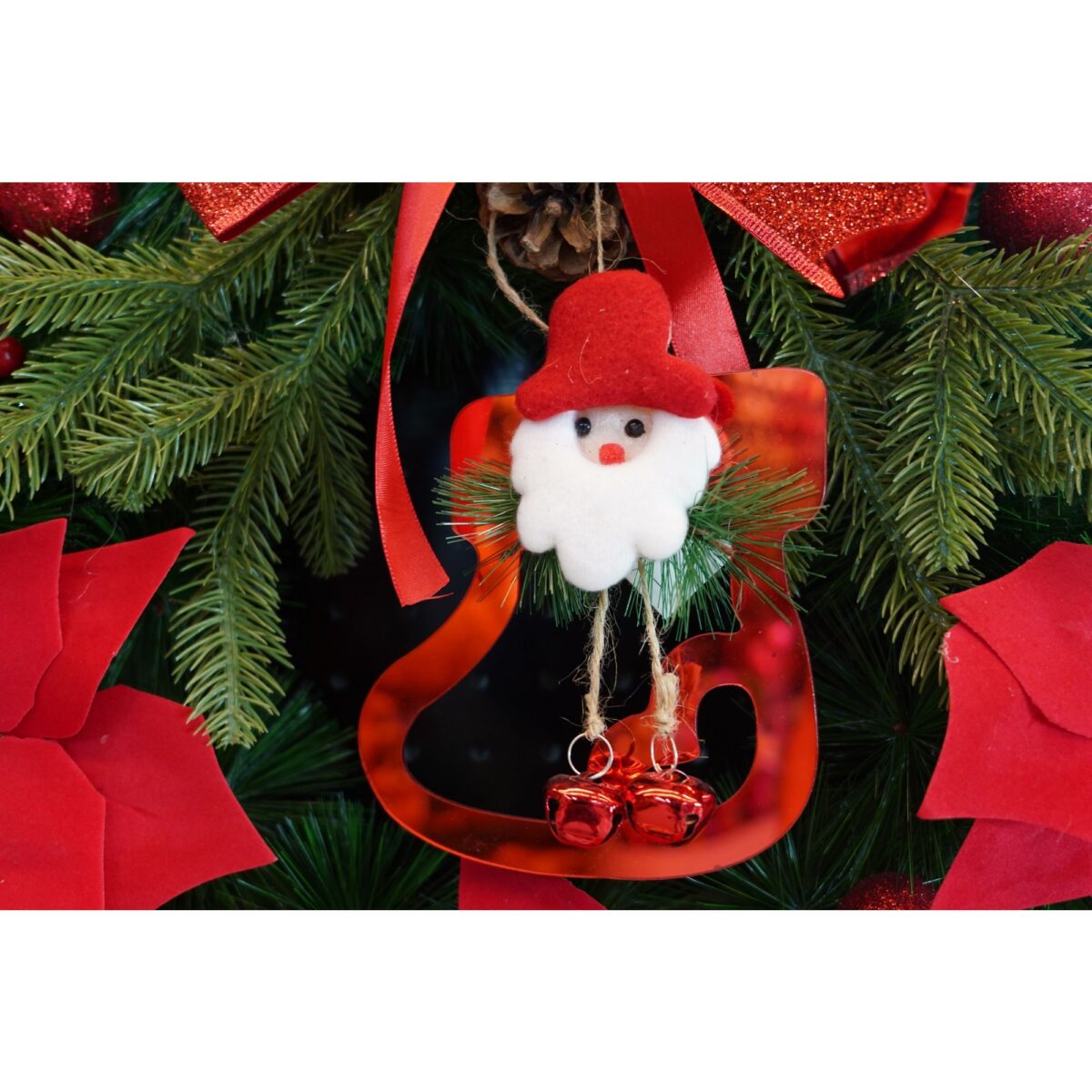 ornament-brad-flippy-gheata-cu-clopotei-rosu-lucios-15-20cm-acril-interior-exterior-61f1237e6892a Ornament brad, Embo, Gheata cu clopotei, Rosu, Lucios, 15*20CM, Acril, Interior/ Exterior - imagine 4