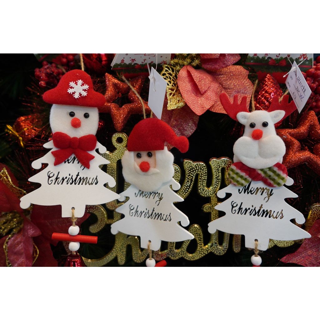 ornament-de-brad-om-de-zapada-flippy-alb-lemn-20-cm-61f10ae88bd44 Ornament de brad om de zapada, Embo, alb, lemn, 20 cm - imagine 6