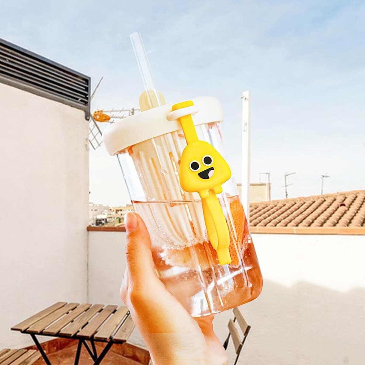 Pahar din silicon, cu capac si pai, pentru copii, Embo, anti-cadere, compartiment pentru fructe/ceai/gheata, rezistent la temperaturi inalte, 500ml, Alb, 14.5x8.8x20 cm - imagine 2