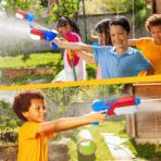 Jucarie de apa pentru copii, Rezervor, Pentru Piscina/Plaja, Embo, 6ani+, Albastru deschis/Rosu, 300ML - imagine 3