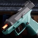 Pistol de jucarie GX4 cu Ejectie, Embo, de Explozie de buzunar, Makara BLOWBACK, Gloante Moi pentru Copii, 15 x 13 x 3.5 cm, Negru Verde - imagine 5