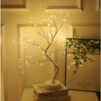 Pom decorativ luminat pentru Craciun, pentru interior/exterior, Arbore cu baterii + USB, 108 LED-uri, alb cald