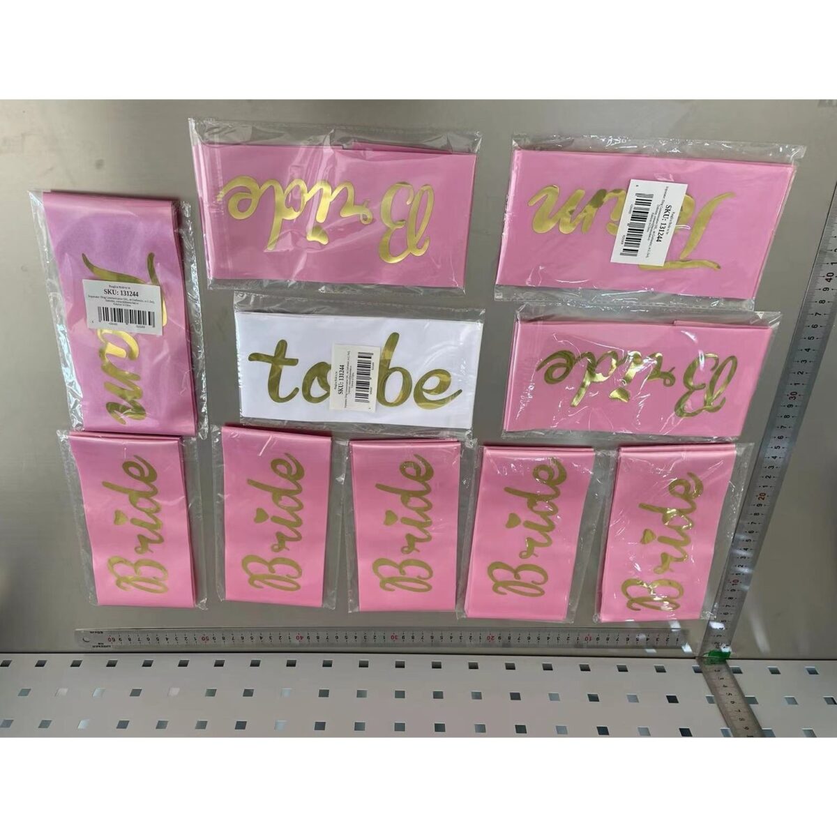 Set 10 Panglici Bride to Be si Team Bride, Embo, din Panza, Alb/Roz - imagine 5