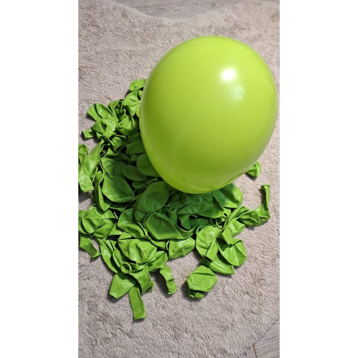 Set 12 Baloane, Embo, din Latex Standard, 30 cm, Verde Lime - imagine 3