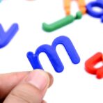 Set 26 Litere, Embo, Magnetice, pentru Frigider, din Plastic, +3 Ani, 13 x 18 x 14 cm, Multicolor - imagine 3