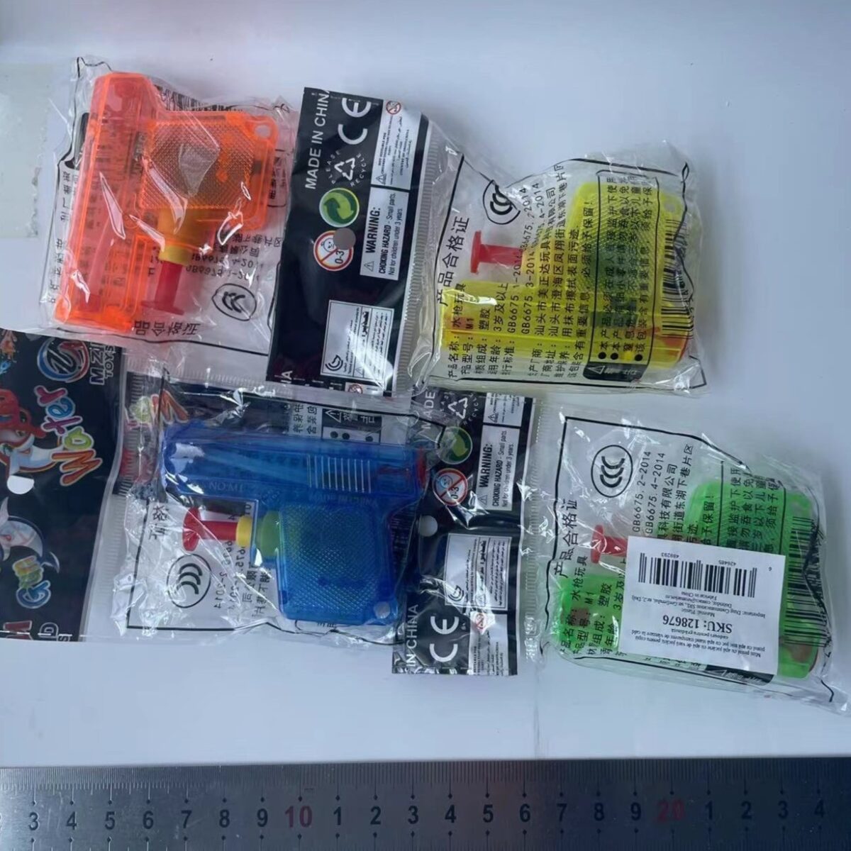 Set 4 Mini Pistoale cu â€‹â€‹Apa, Embo, Jucarii de Vara, pentru Copii, 4 Culori Transparente Random - imagine 2